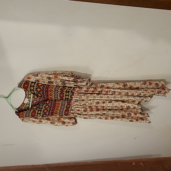 Umgee Women’s Size Medium Aztec Print Tan Ivory Tunic/Babydoll Dress - Picture 3 of 10